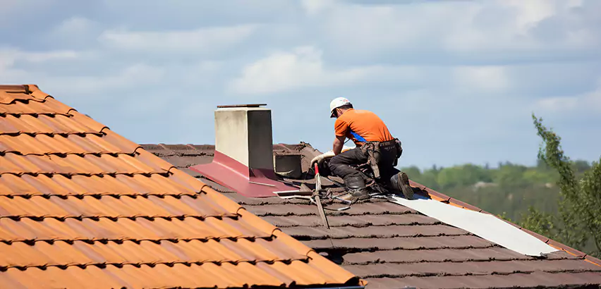 Cedar Roof Maintenance in Lockport